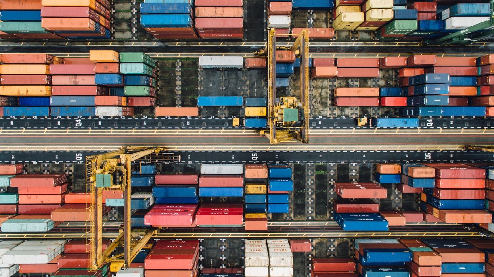 How to Negotiate MOQ With a New Supplier Without Damaging the Relationship